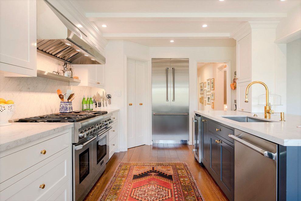 Design ideas for a medium sized classic kitchen in San Francisco.