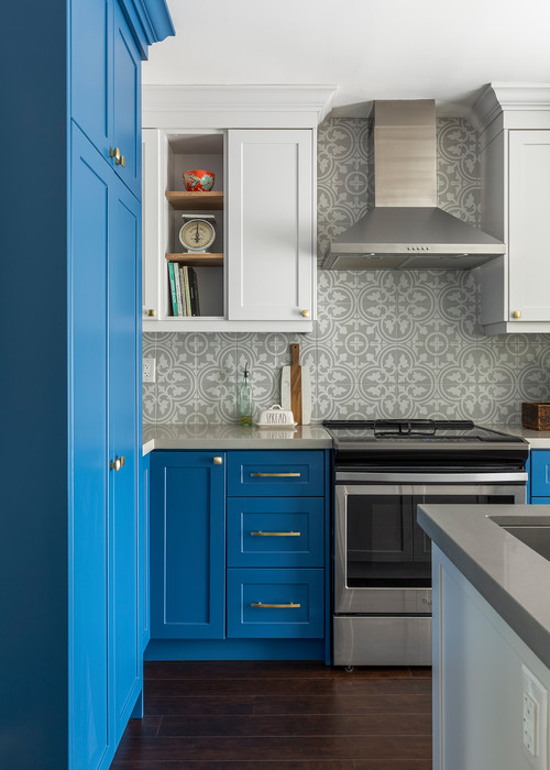 Elevating Your Space with Two-Tone Cabinetry and Small Shelf Ideas