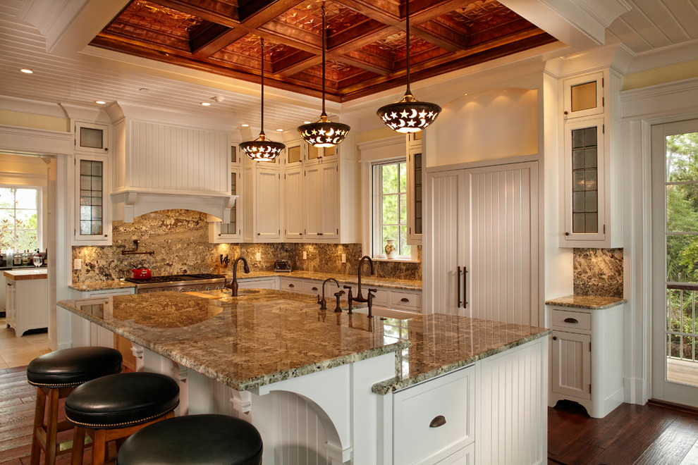 This is an example of a classic kitchen in Charleston.