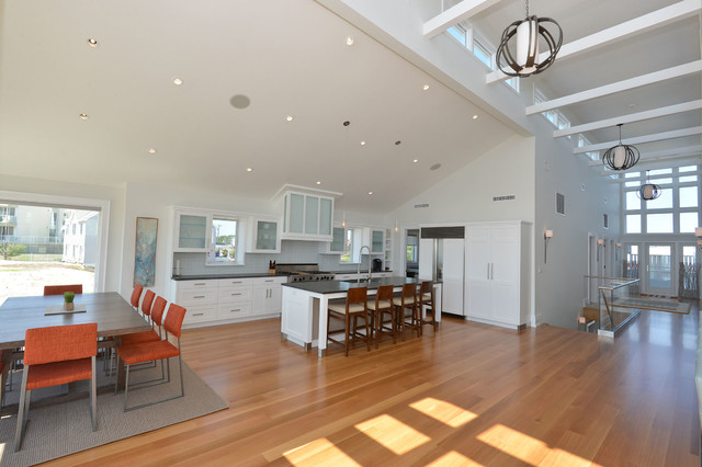 Oceanfront Renovation - Modern - Küche - New York - von UNGER & MAHNS