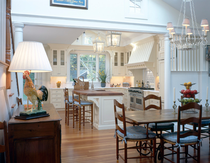 Oceanside Summer Retreat Traditional Kitchen New York by
