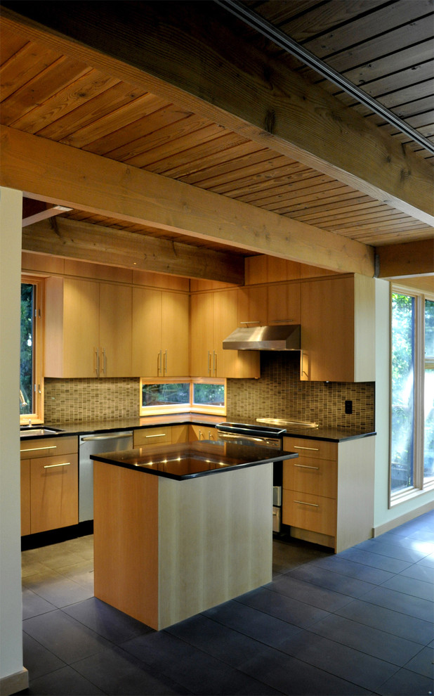 OLD GERMANTOWN ROAD Contemporary Kitchen Portland by Dyer