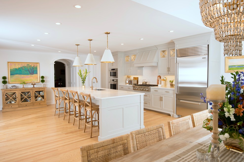 Design ideas for a medium sized kitchen in Boston.