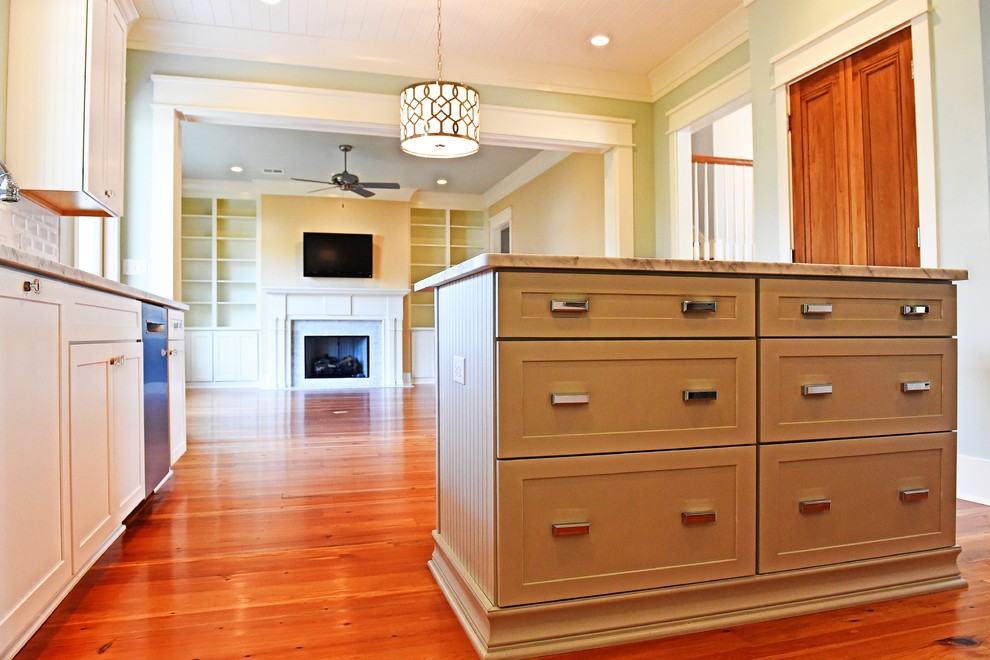 Old Metairie Custom Home Craftsman Kitchen New Orleans by Tyson