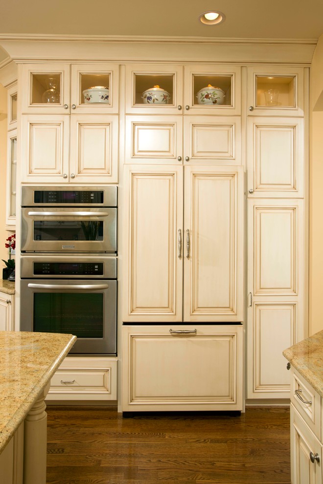 Example of a classic kitchen design in DC Metro