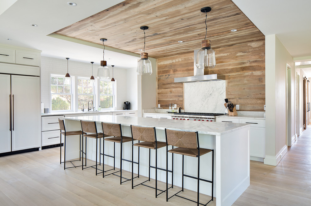 Inspiration for a cottage kitchen remodel in Boston