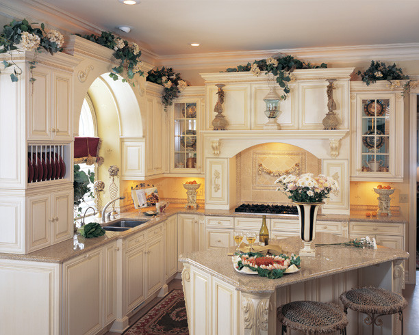 old world kitchen cabinet design