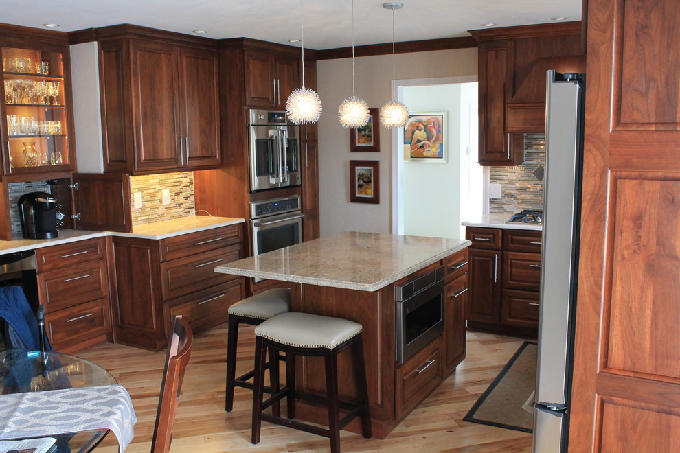 Omega Cabinetry Brookside Square Door, Omega Cabinets Review