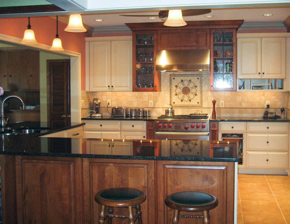 This is an example of a classic kitchen in Detroit.