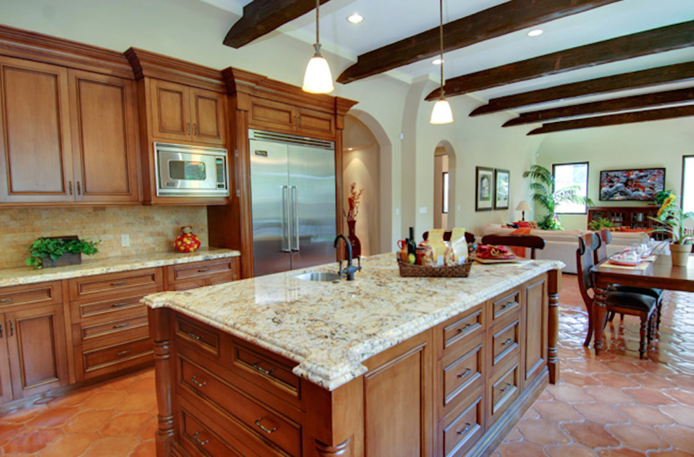 This is an example of a rustic kitchen in Los Angeles.