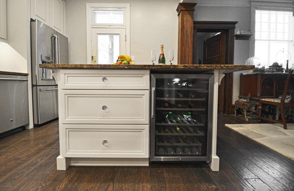 Ottawa Traditional Kitchen with Island Traditional Kitchen Ottawa