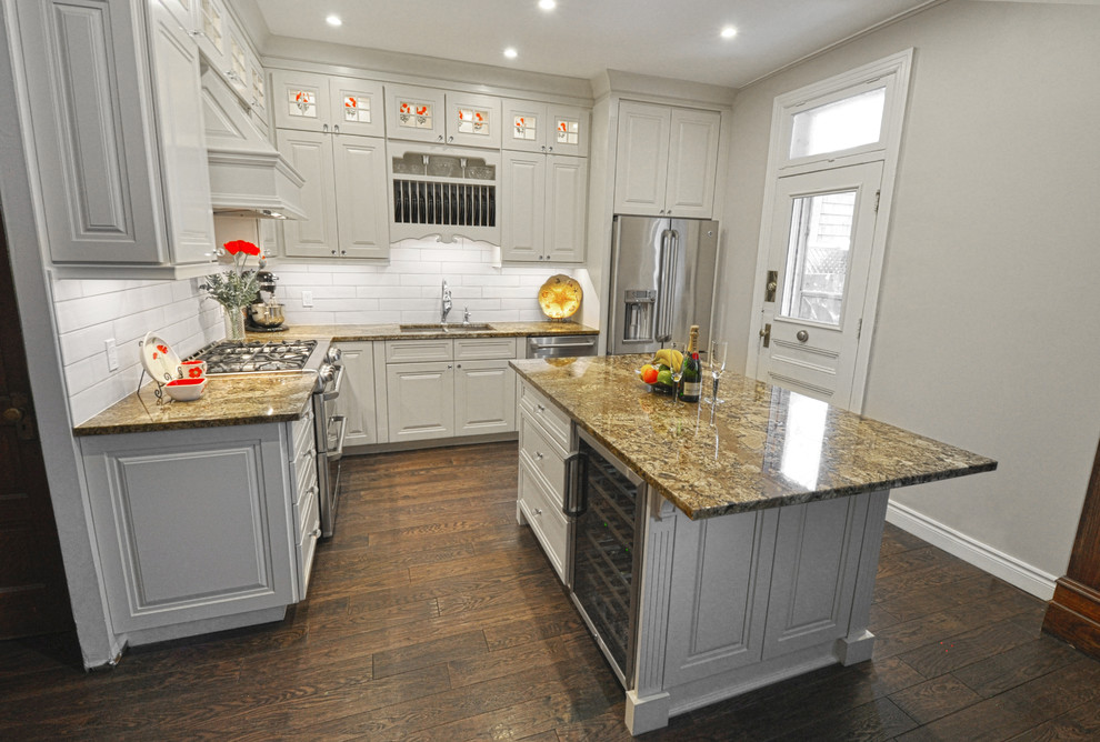 Ottawa Traditional Kitchen with Island Traditional Kitchen Ottawa