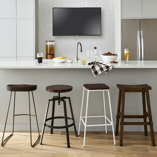 Our Favorite Backless Bar & Counter Stools Collection Minimalistisch