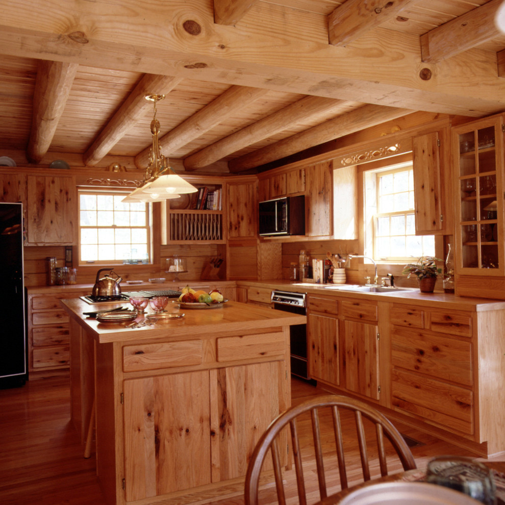 Ozark Mountain Log Homes, AR (6425) Kitchen Boston by Ozark Mtn