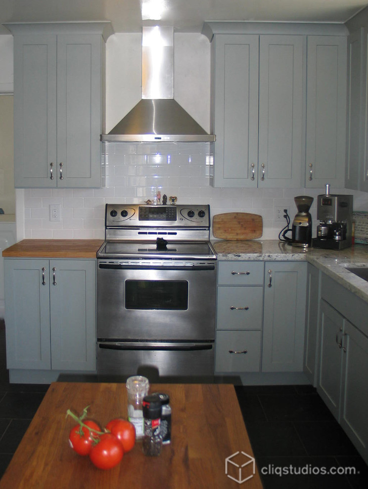 Painted Harbor Kitchen Shaker Kitchen CliqStudios