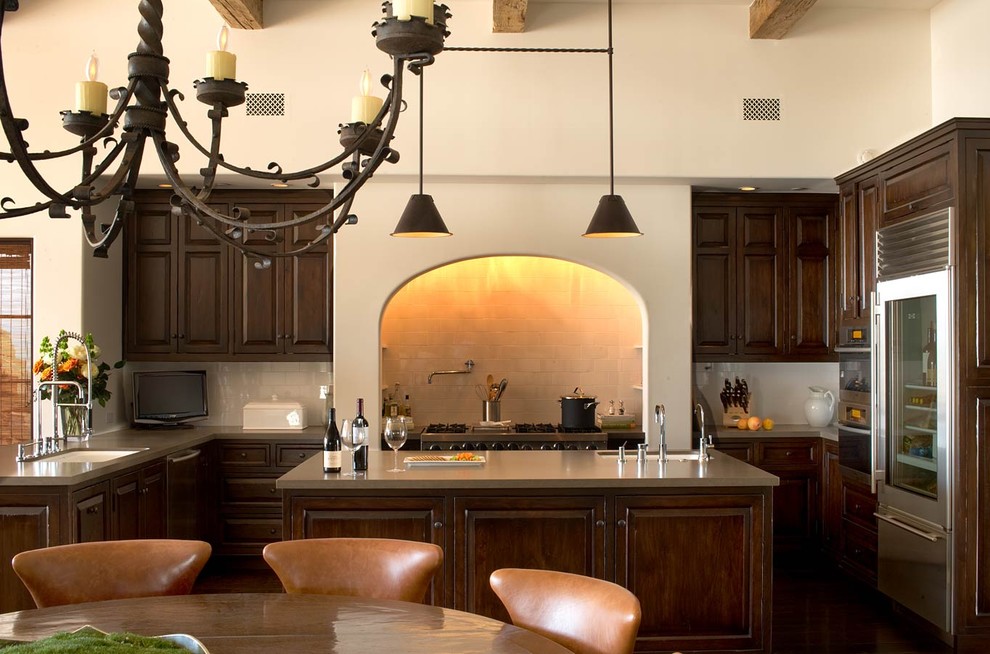 Tuscan kitchen photo in Los Angeles