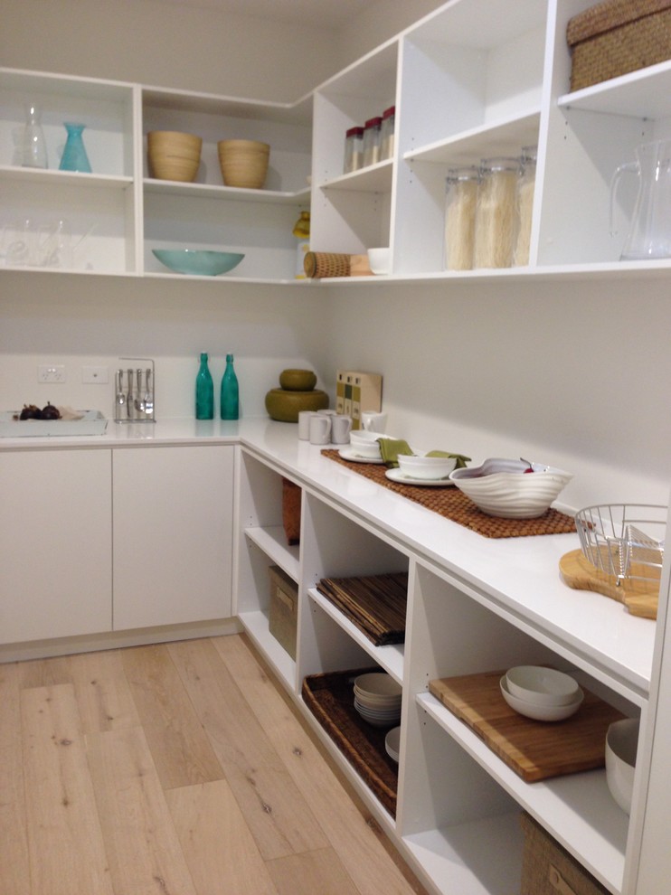 Design ideas for a contemporary kitchen pantry in Melbourne.