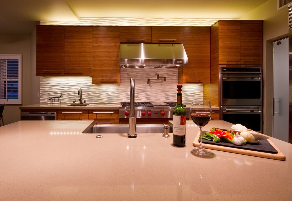 Inspiration for a contemporary kitchen in Phoenix.