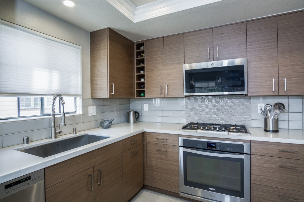 Pasadena Townhouse Midcentury Kitchen Los Angeles by LA Dwelling Inc Houzz