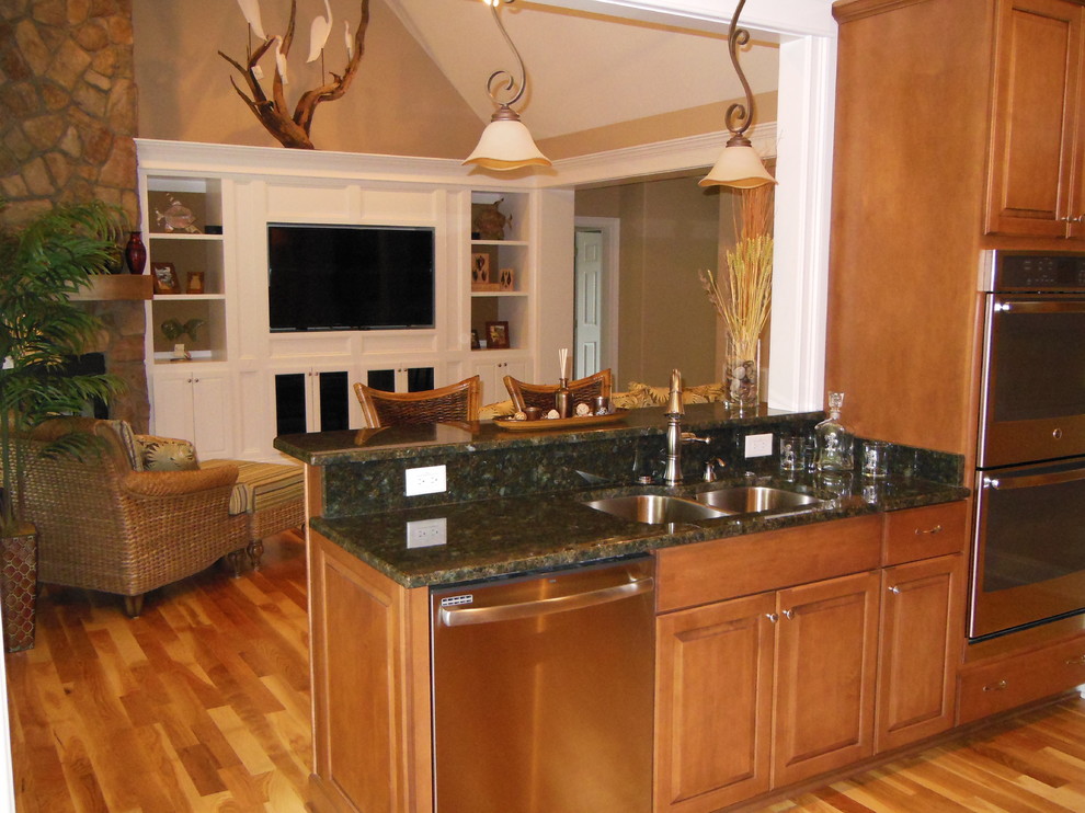 Pass Through To Family Room - Transitional - Kitchen - Wilmington - by