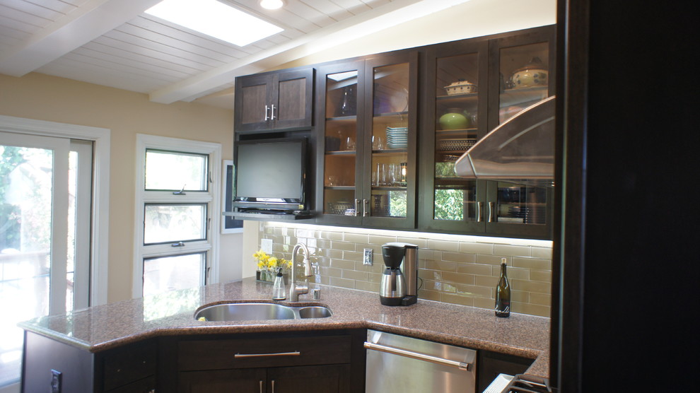 Passmore Job Modern Kitchen San Francisco by Pride&Joy Home