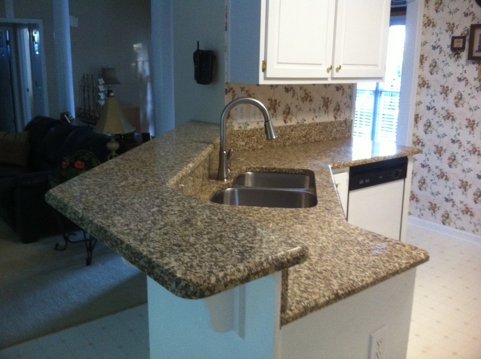 Peachtree City, GA Traditional Kitchen Atlanta by Unique