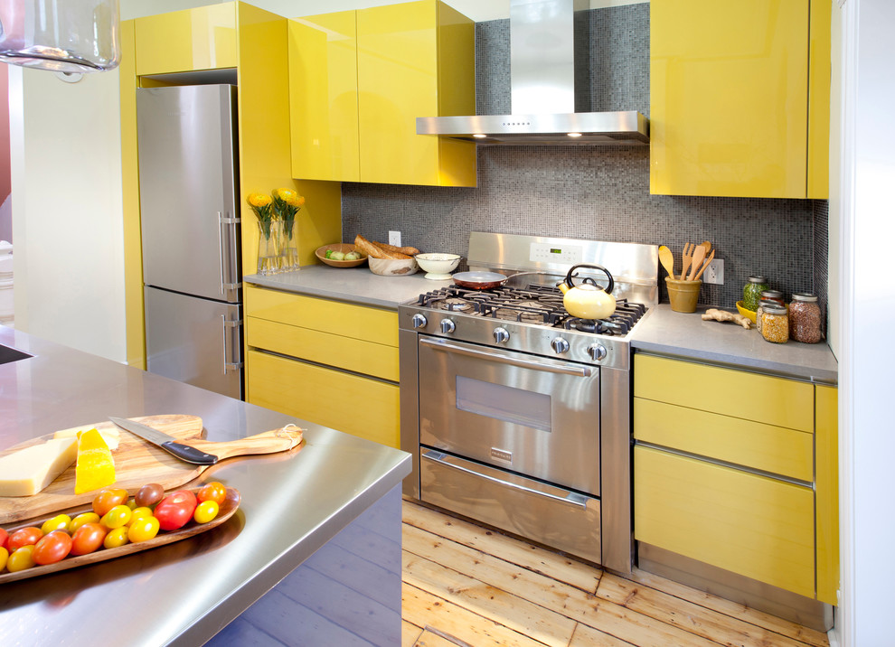Perrotta Kitchen Contemporary Kitchen New York by The Cousins