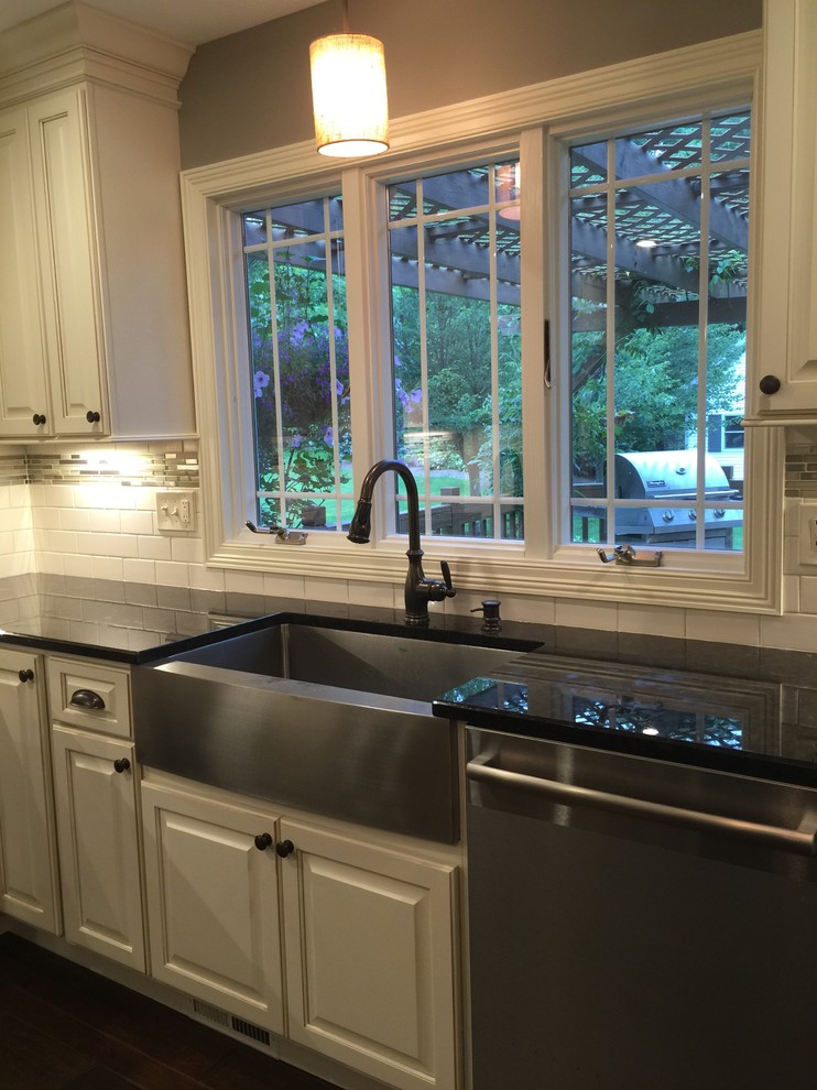 Perry Kitchen Contemporary Kitchen Cleveland by Desborough