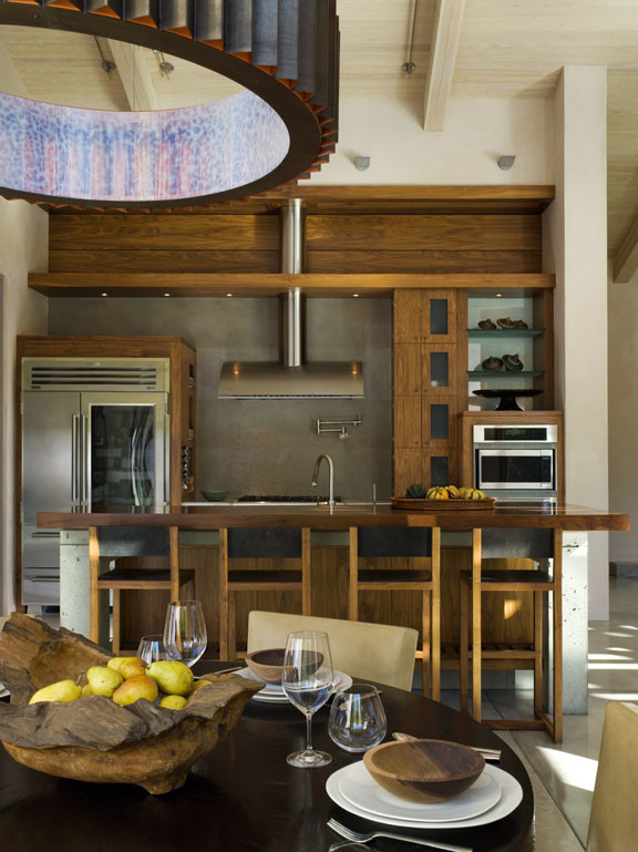Kitchen - contemporary kitchen idea in Boise