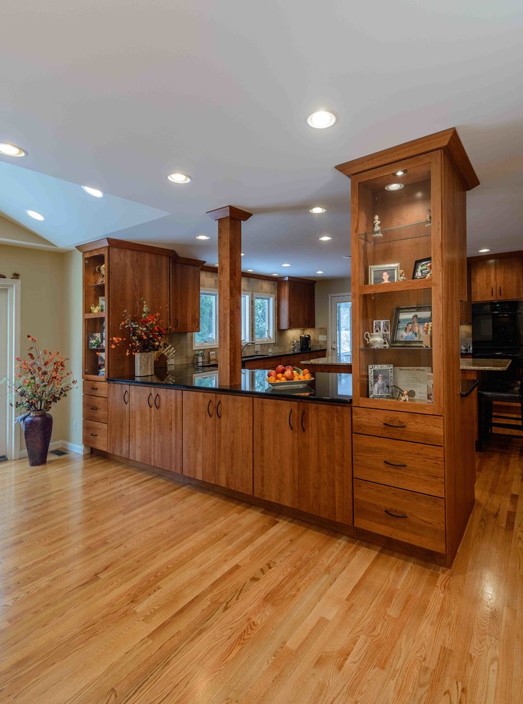 This is an example of a traditional kitchen in Philadelphia.