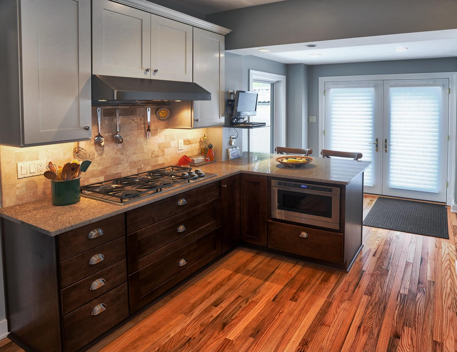 https://st.hzcdn.com/simgs/pictures/kitchens/pittsburgh-kitchen-remodel-and-addition-j-francis-company-llc-img~b0e16c4a01e6a68c_16-9707-1-cb0709d.jpg