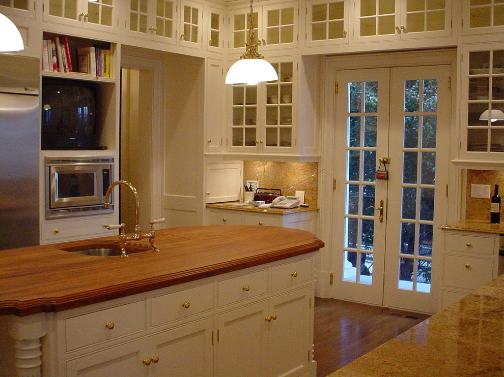 Portchester Kitchen Traditional Kitchen New York by Yorktown