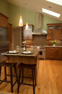 Oven Hood In Vaulted Ceiling Photos Ideas Houzz