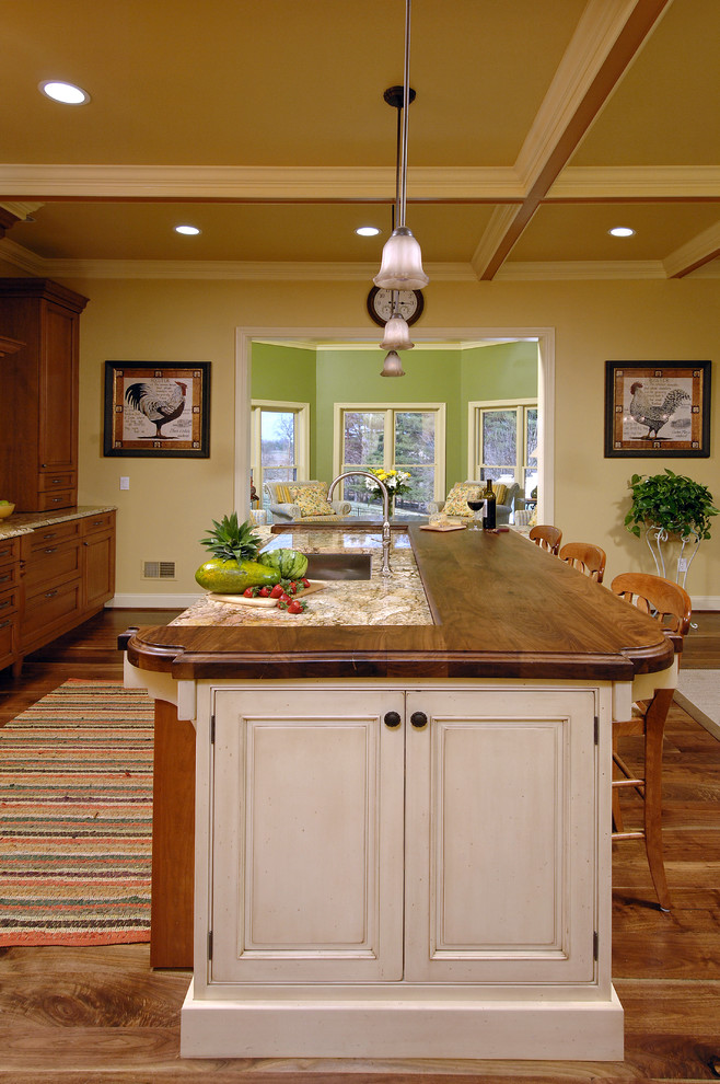 Potomac, Maryland - Traditional - Kitchen - Traditional ...