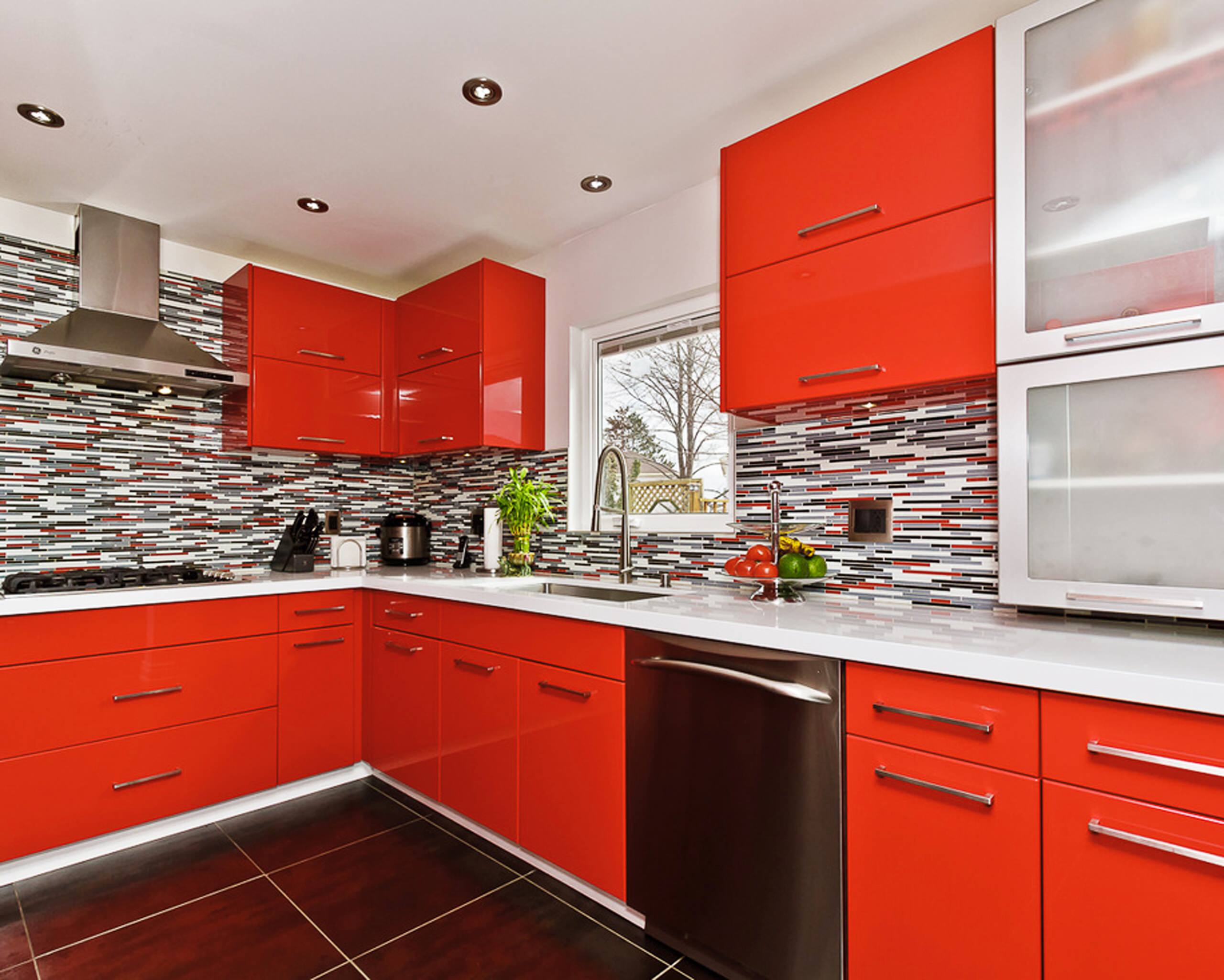 Warm Kitchen Color Trends – 10 Red & Orange Cabinetry Design Ideas