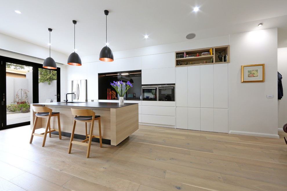 This is an example of a scandinavian kitchen in Melbourne.
