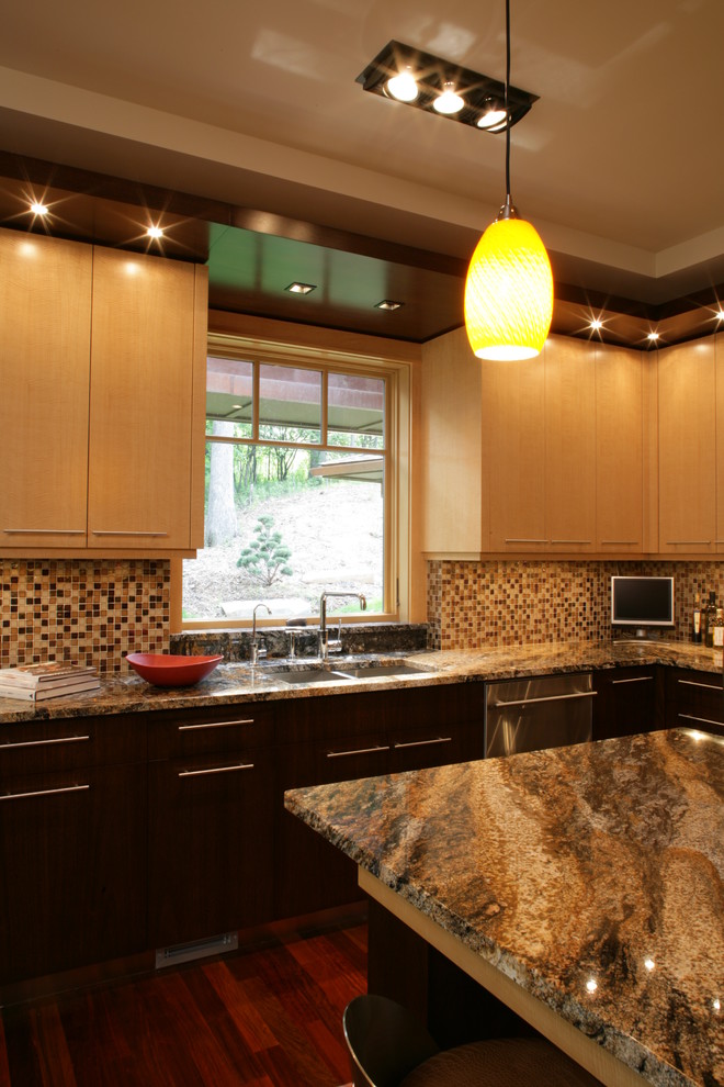 Example of an eclectic kitchen design in Minneapolis