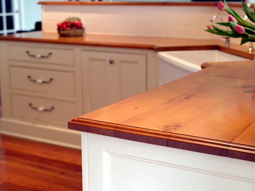 25+ Small Kitchen Remodels That Prove Big Style in Tiny Spaces