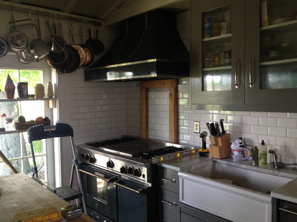 Prizer Wrangler Hood with Strapping Traditional Kitchen