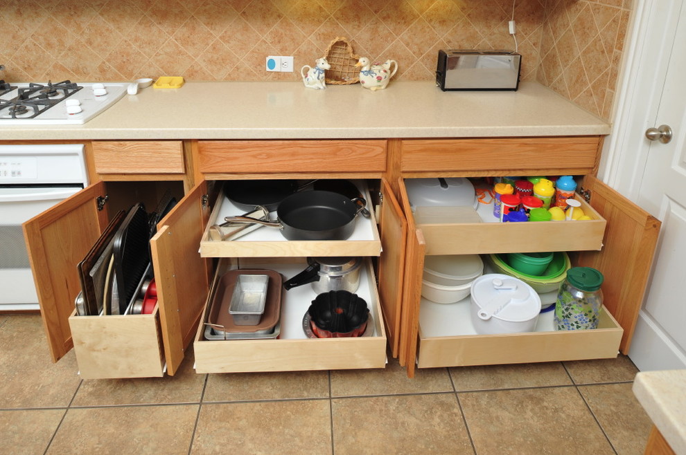 Pull Out Shelves - Traditional - Kitchen - Phoenix - by Myk's Woodworking