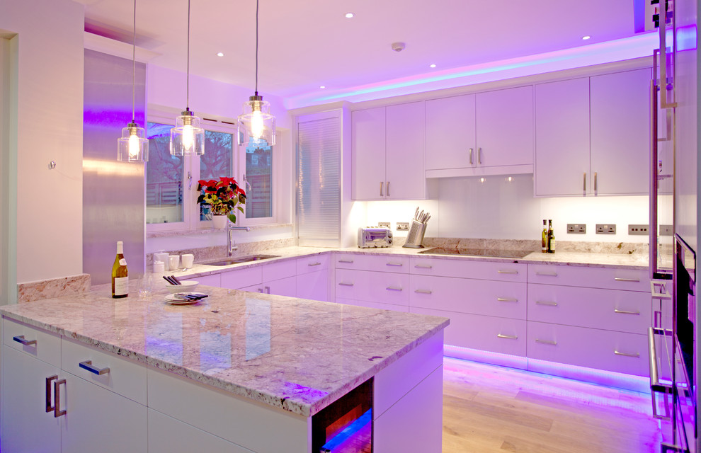 Purves Kitchen Contemporary Kitchen London by Mike Taylor
