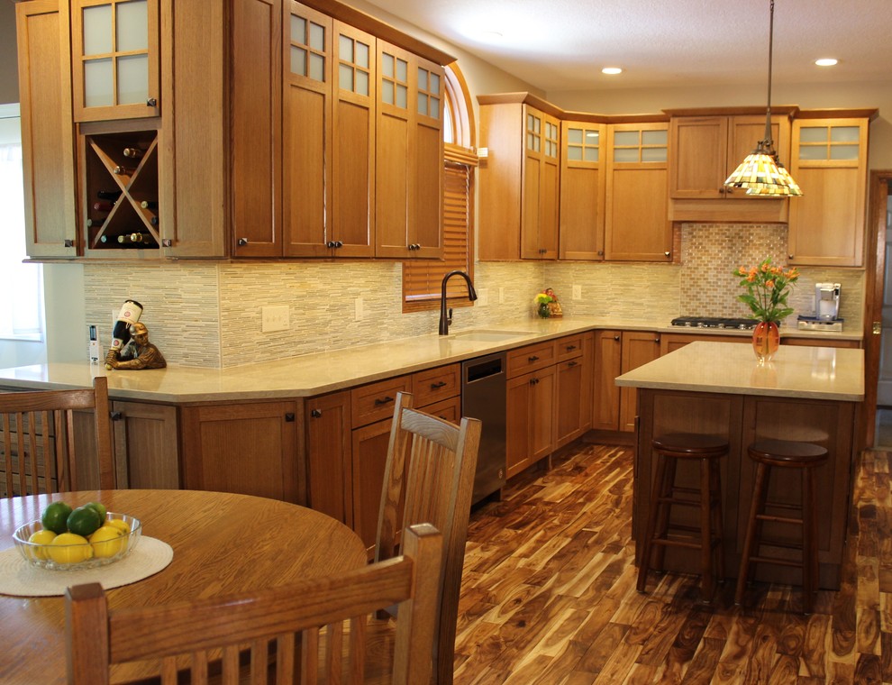 Quartersawn Oak Craftsman Style Kitchen That Brings The Outdoors In ...