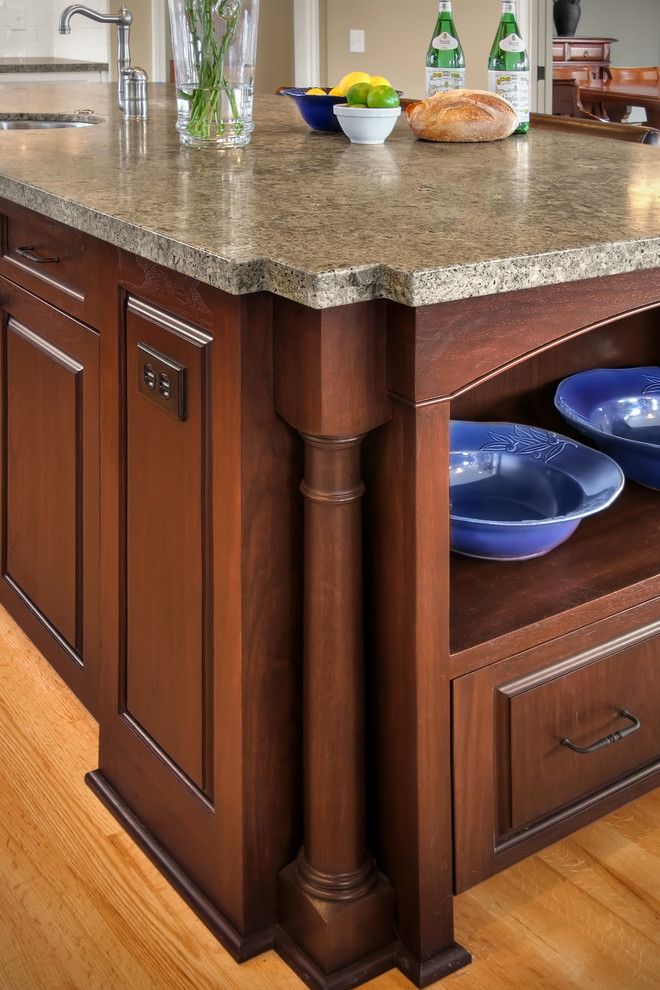 Kitchen - traditional kitchen idea in Seattle with granite countertops