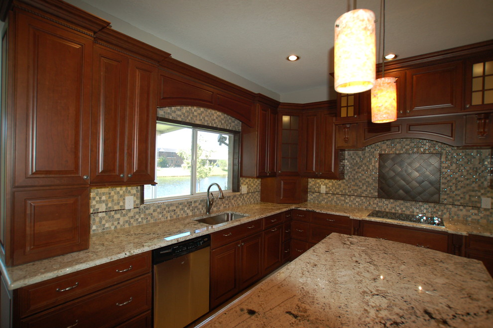 Ramaka Traditional Kitchen Tampa by The Bath and Kitchen