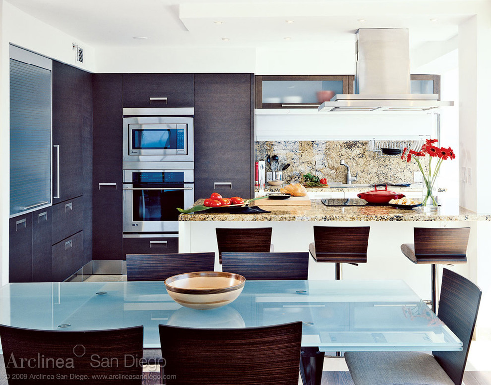 Beach style kitchen photo in San Diego