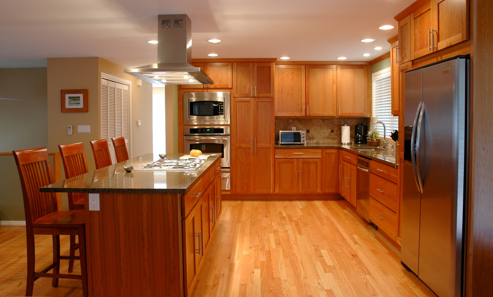 Redmond Kitchen - Transitional - Kitchen - Seattle - by Carlisle ...