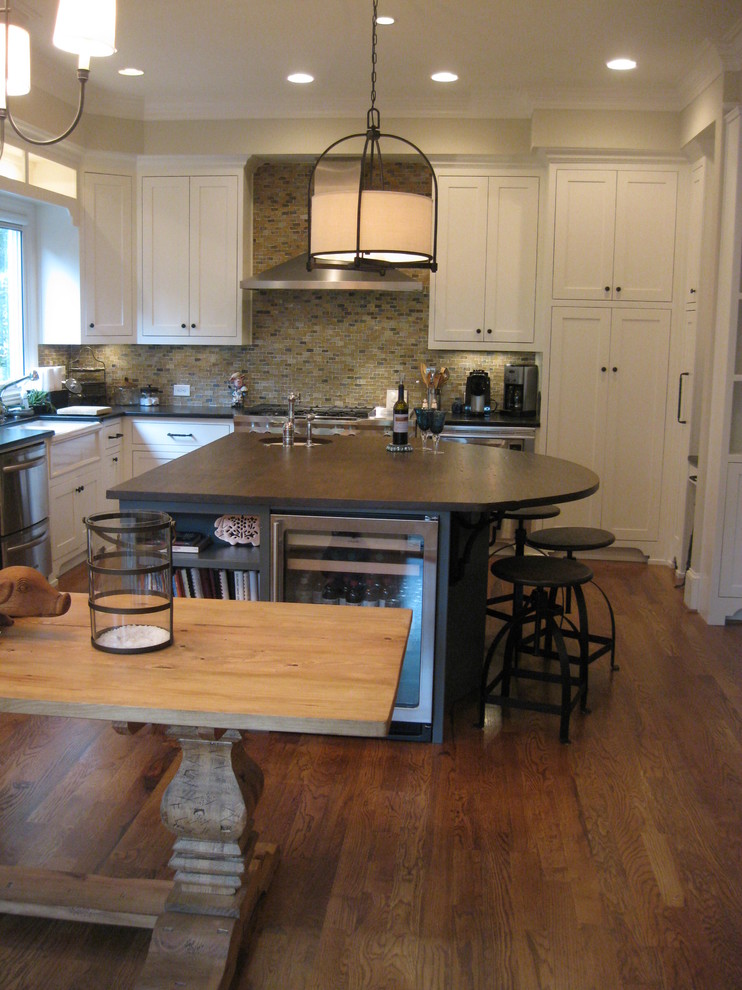 ReiboltKitchen, Inlaw Suite, Basement Traditional Kitchen