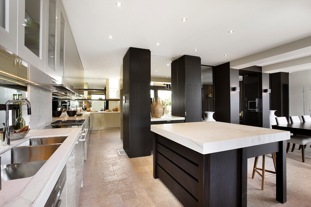 Example of a trendy kitchen design in Melbourne