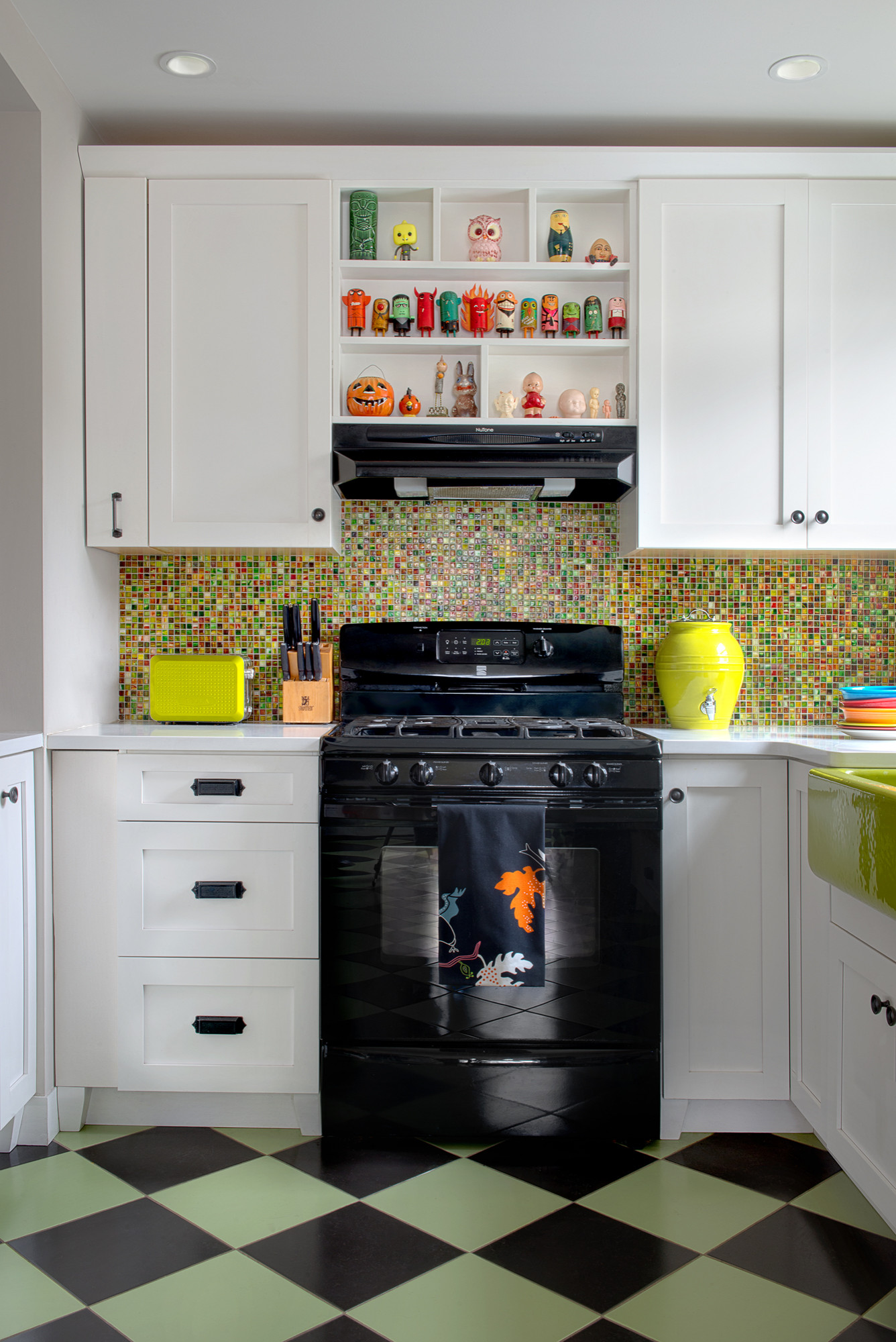 Choosing A Retro Kitchen Floor Tile • PMQ for two