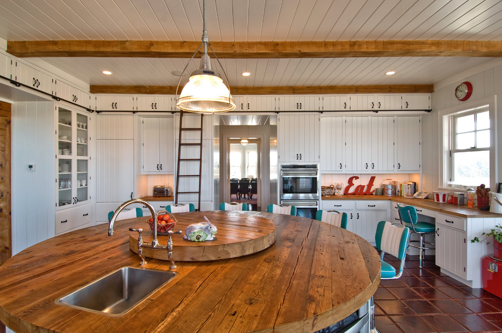 Retro Rustic Kitchen - Rustic - Kitchen - New York - by Hamptons Habitat Enterprises Corp. | Houzz